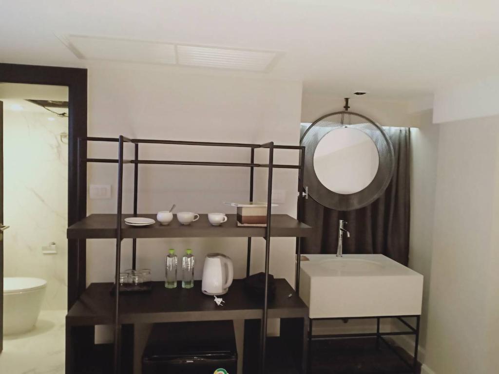 S Ram Leisure Hotel — Hotel rooms in Bangkok, Bangkok