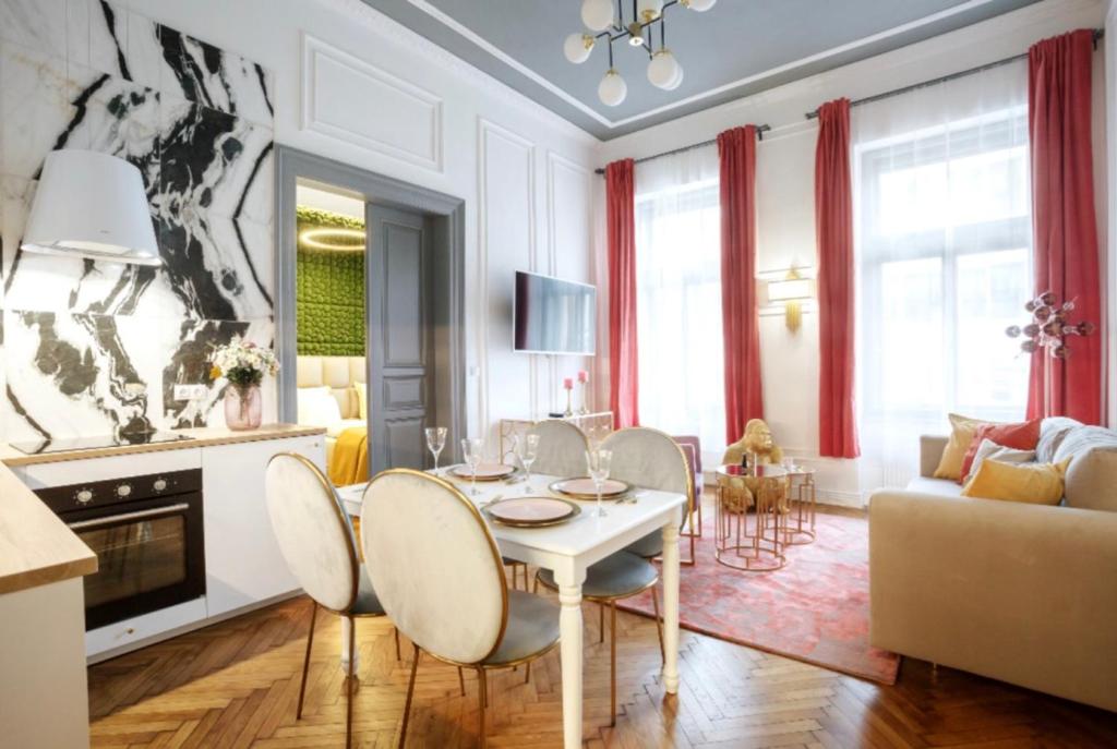 Urban Premier Suite, Praha