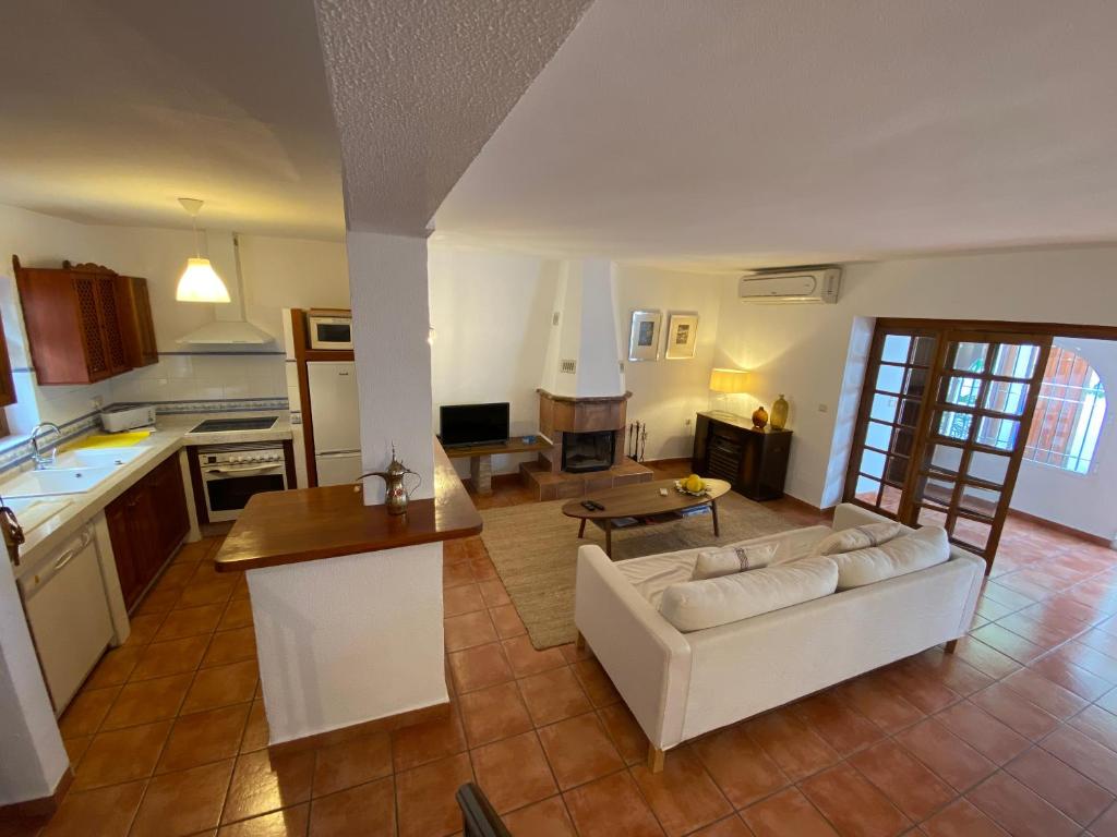 Fuengirola pueblo 2BRD townhouse - 3