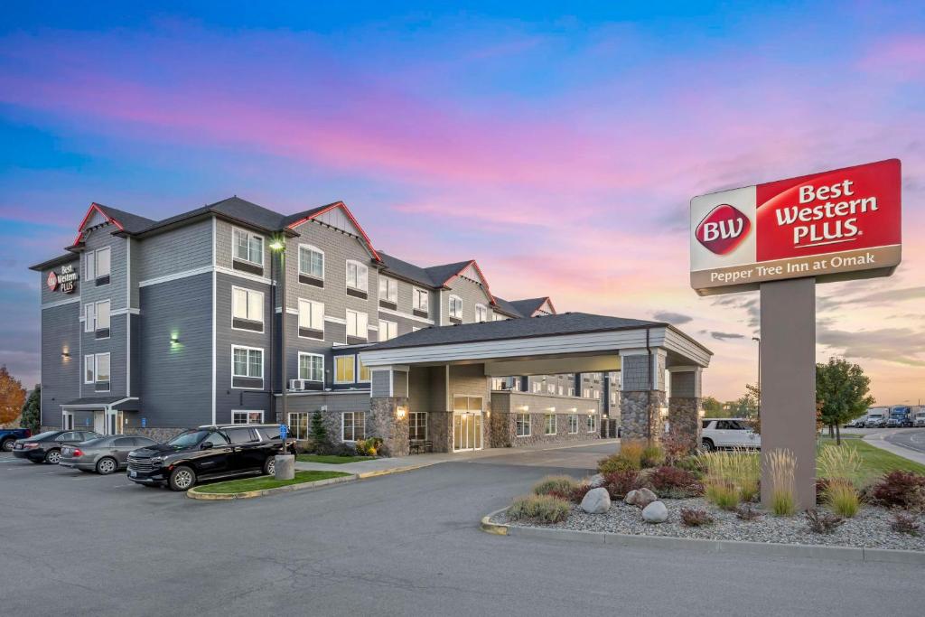 Best Western PLUS Peppertree Inn at Omak, Omak