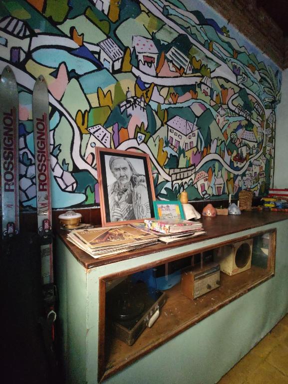 Front desk [24-hour]