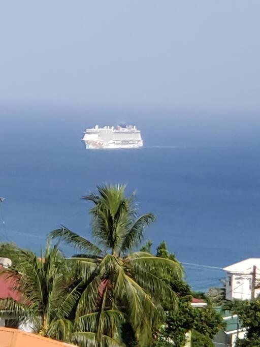 SK S Haven #1, Castries