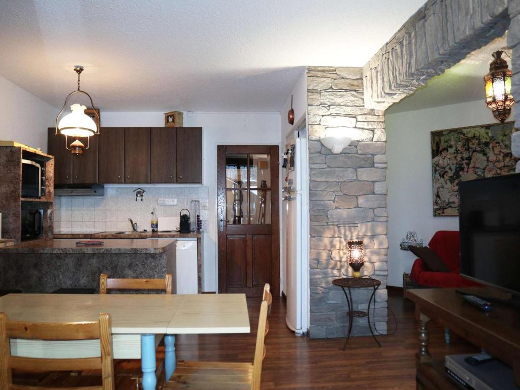 Appartement rénové pour 6 pers avec balcon aux Orres - FR-1-322-602 - 2