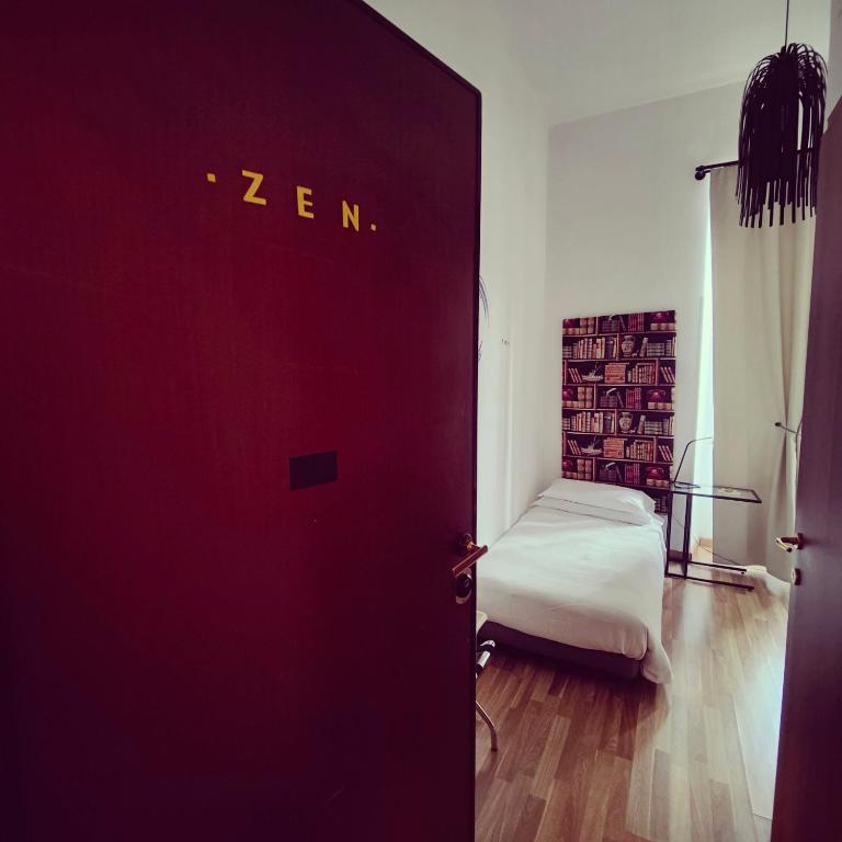 Rome Center Rooms - 5