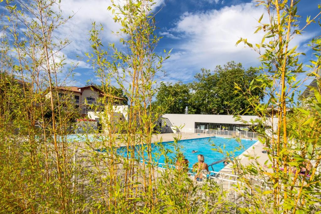 Chez Benjamin - Appt terrasse avec piscine commune - 3