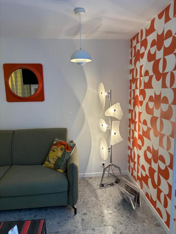 Orange & Art - 4