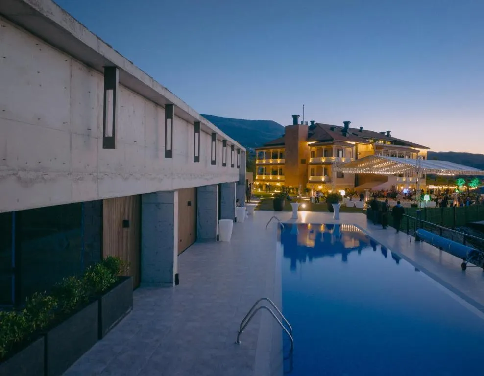 Chateau Mephis Kalaki, hotel in Akhalkʼalakʼi