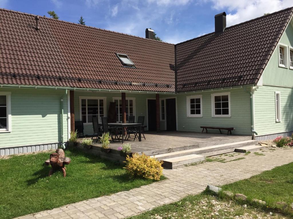 Pauka Holiday House