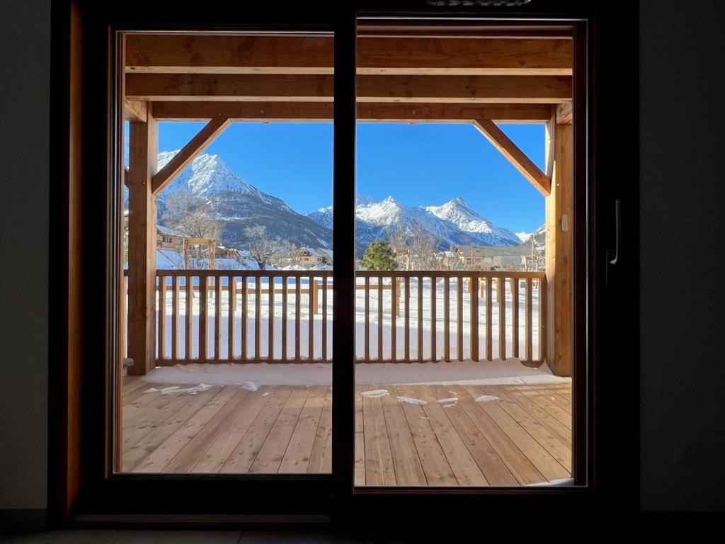 Charmant 3 pièces avec Wi-Fi et parking au Monêtier-les-Bains - FR-1-762-51 - 1