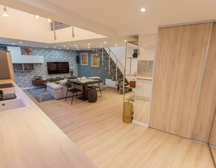 Stylish loft a front of Monte Carlo Tennis club / Beach - 2
