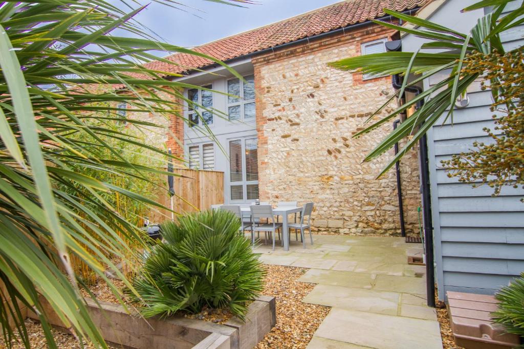 Owlets at Mulberry Barn, Heacham