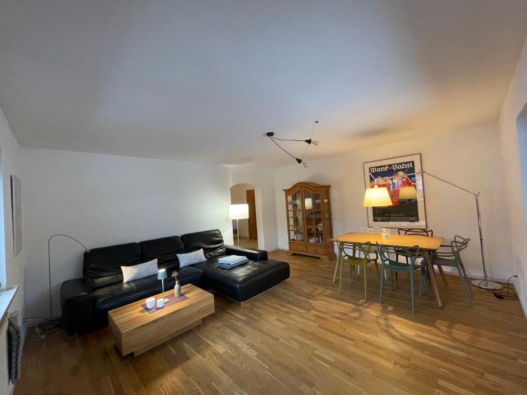 Moderne Ferienwohnung mit Zugspitzblick - 3