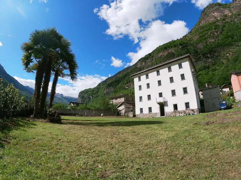Casa Gatti BnB Gastronomia e Benessere，位于Motto的酒店
