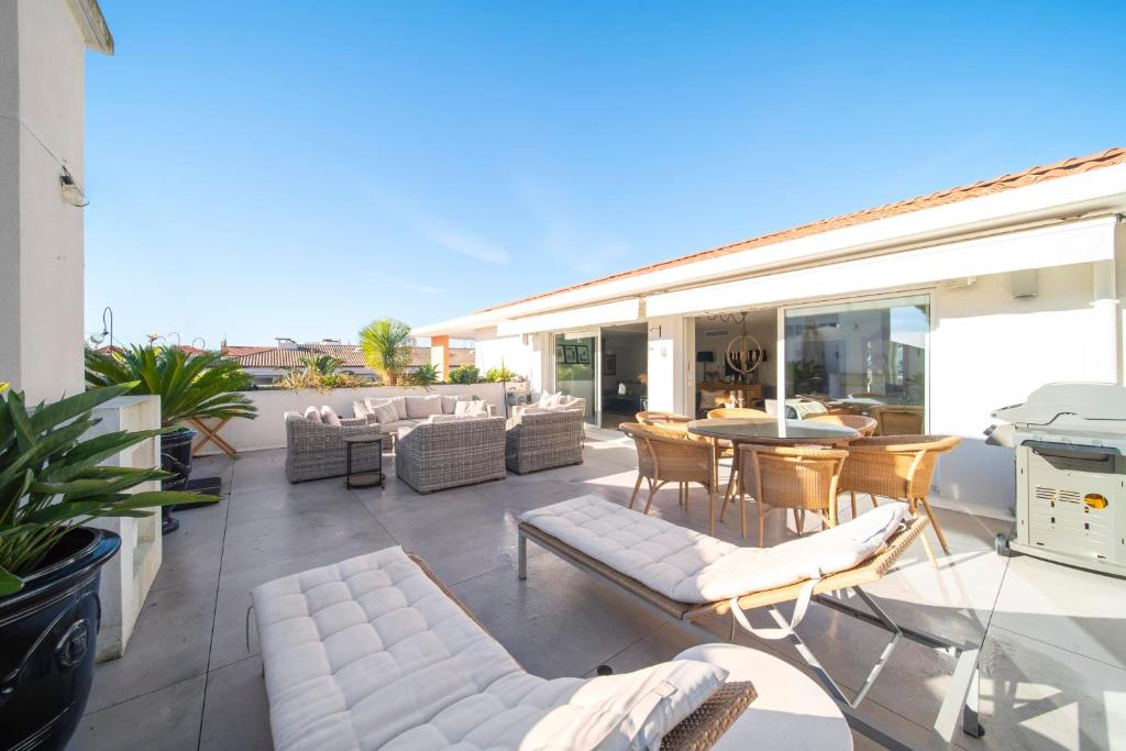 Cannes Luxury Rental - Pretty 3 bedroom apartment to rent with 50m terrace - 2