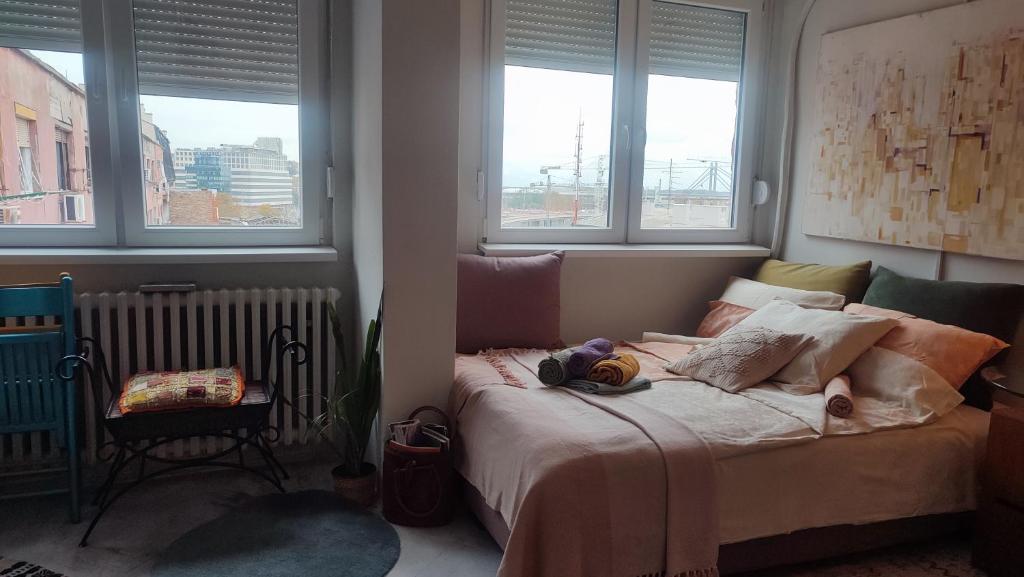 Blue Sparrow, city center studio - 4