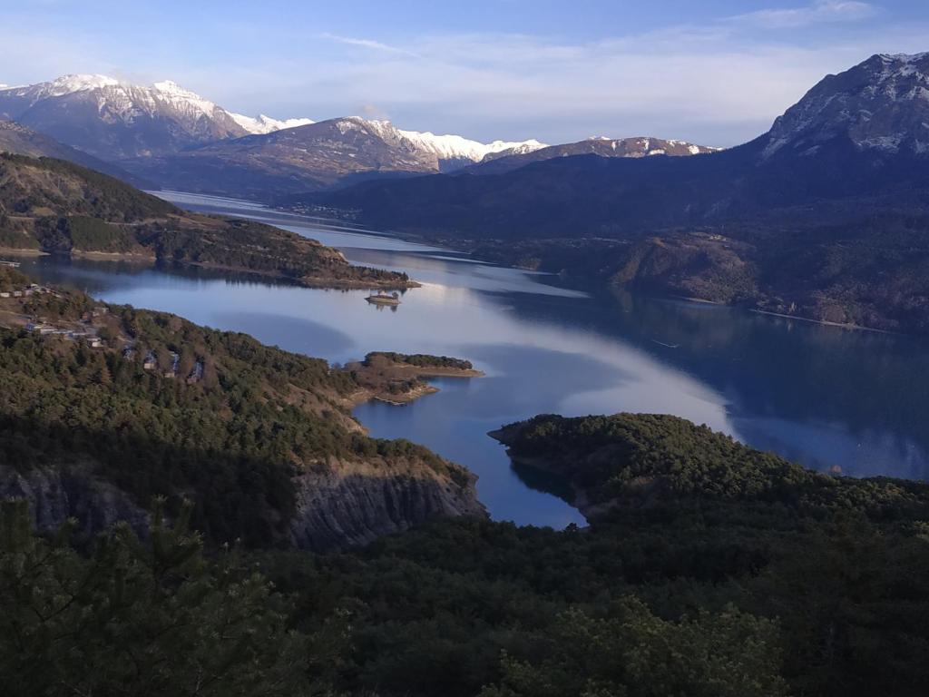 Entre lac et montagnes - 1