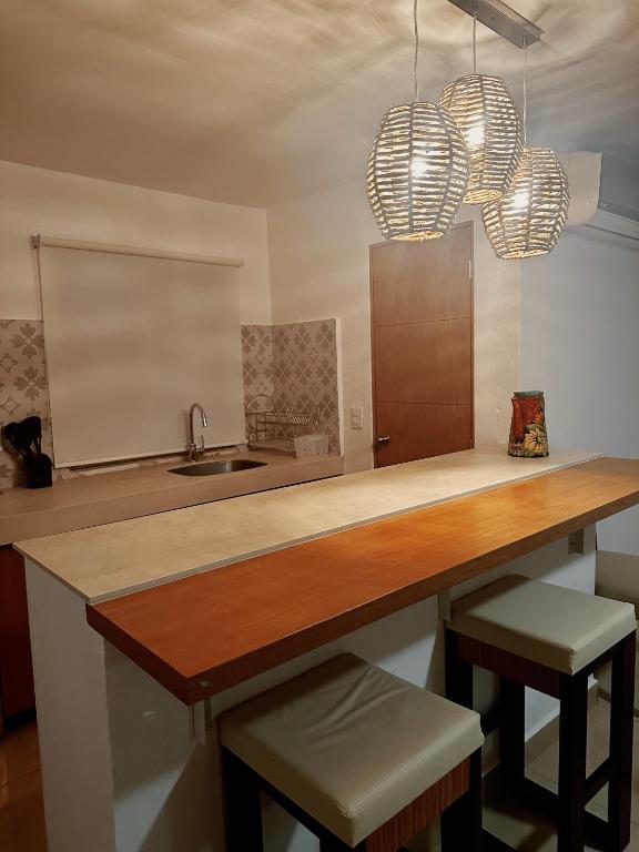 Newly renovated ! Villa Laguna Cancun - 3