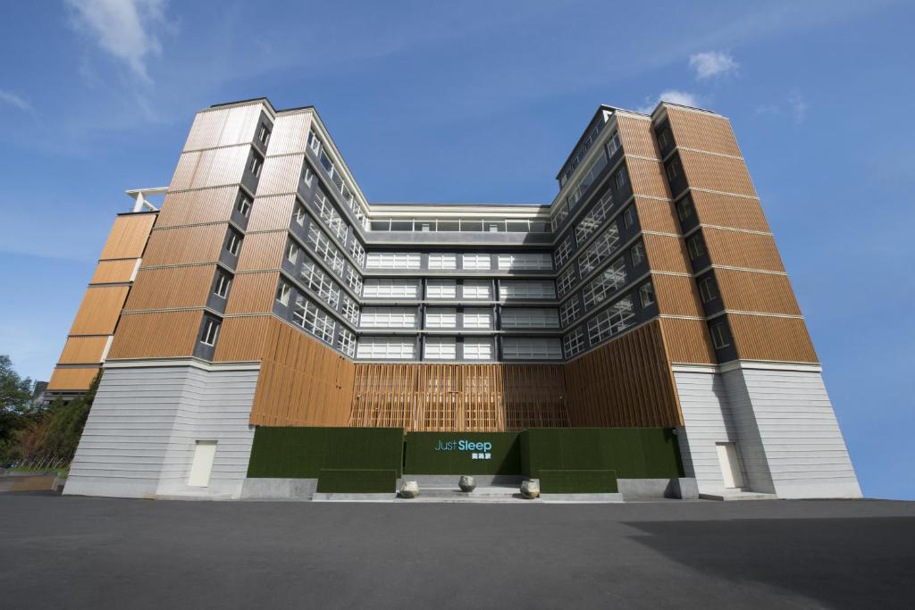 Just Sleep Jiao Xi, Ťiao-si