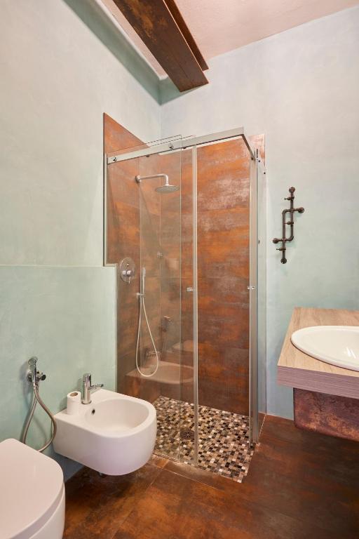 Bright and Peaceful Apartment in Historic Palazzo - 3