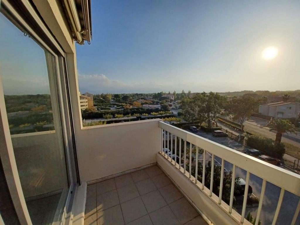 Appart mezzanine avec balcon Piscine - 2