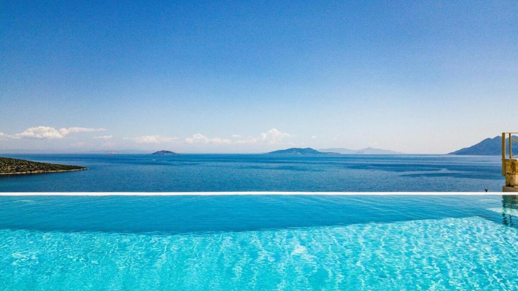 Infinite Blue Epidavros, Epidauros