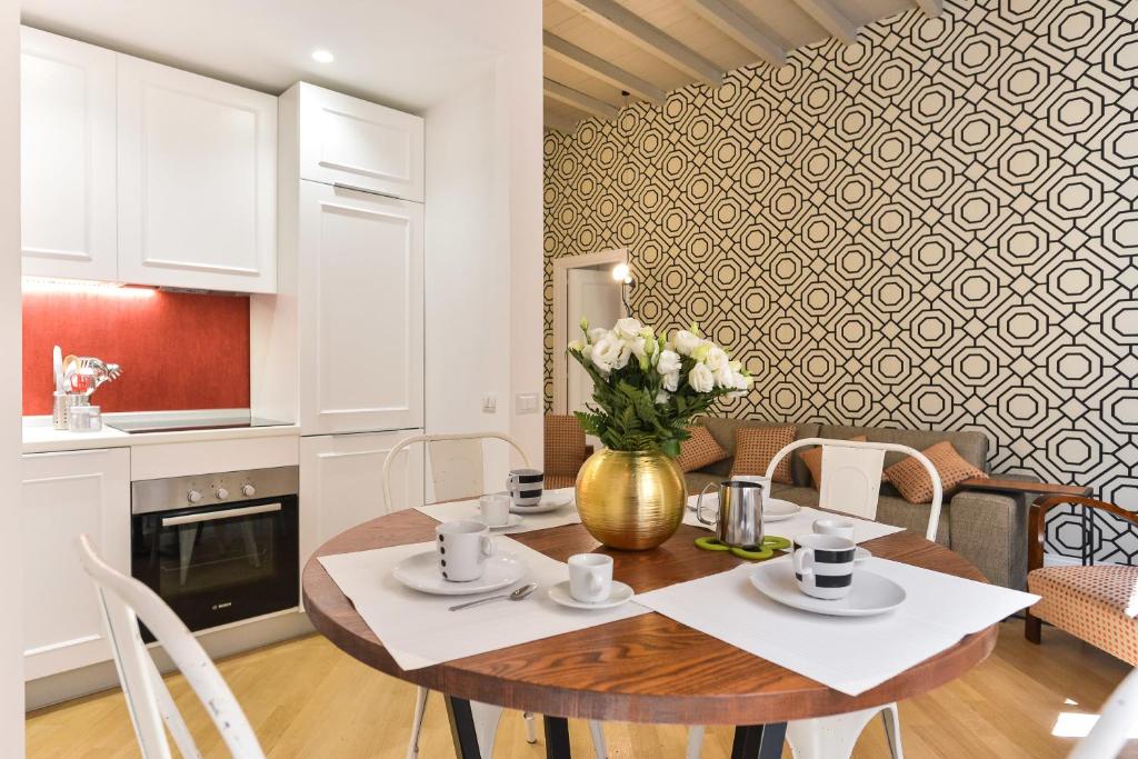 EVE Luxury Apartments Pantheon - 3