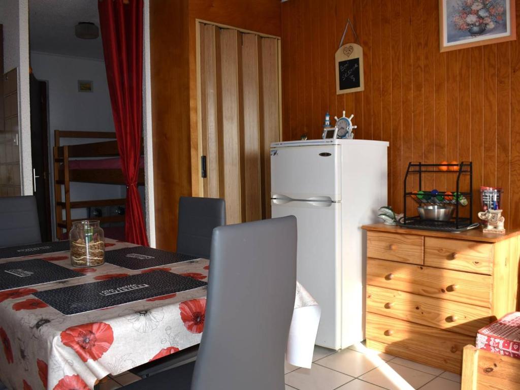 Studio Cabine au Centre, Accès Direct aux Pistes, WIFI, Parking - 5