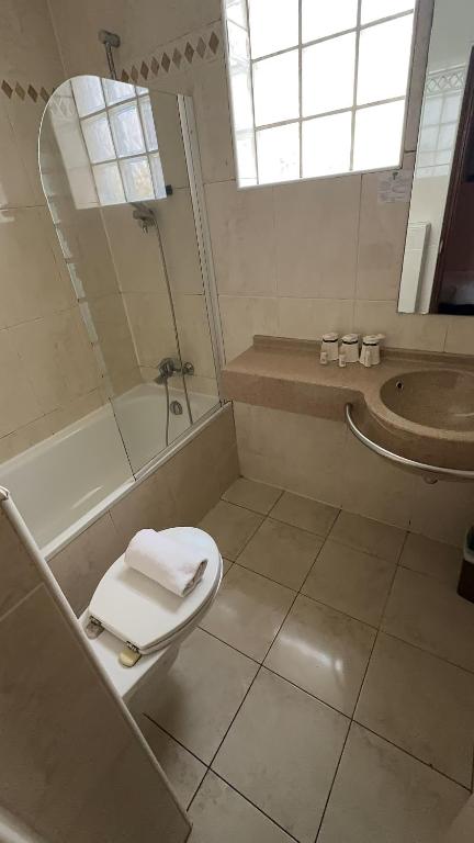 121 Paris Hotel - 5