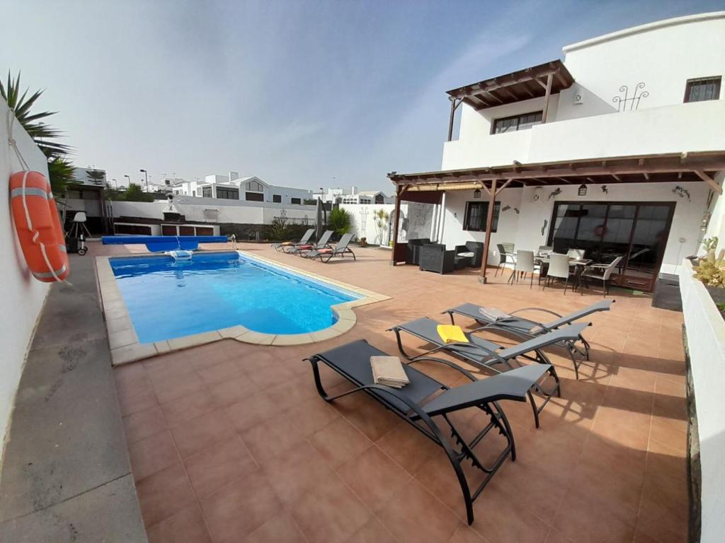 Dias Felices - heated pool - 1