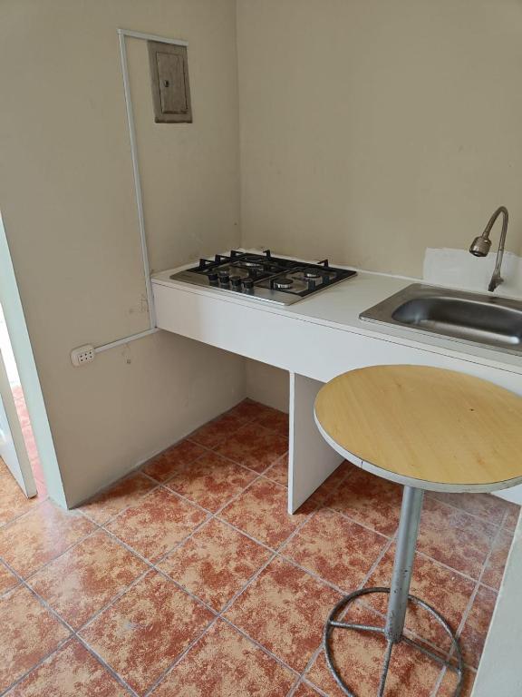Habitación privada con kitchenette hasta 3 huéspedes - 2