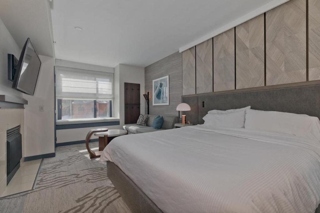 Westin Monache