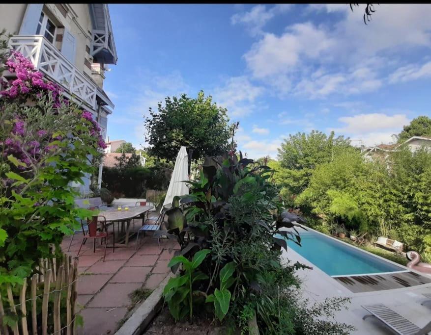 maison de famille avec piscine - 3