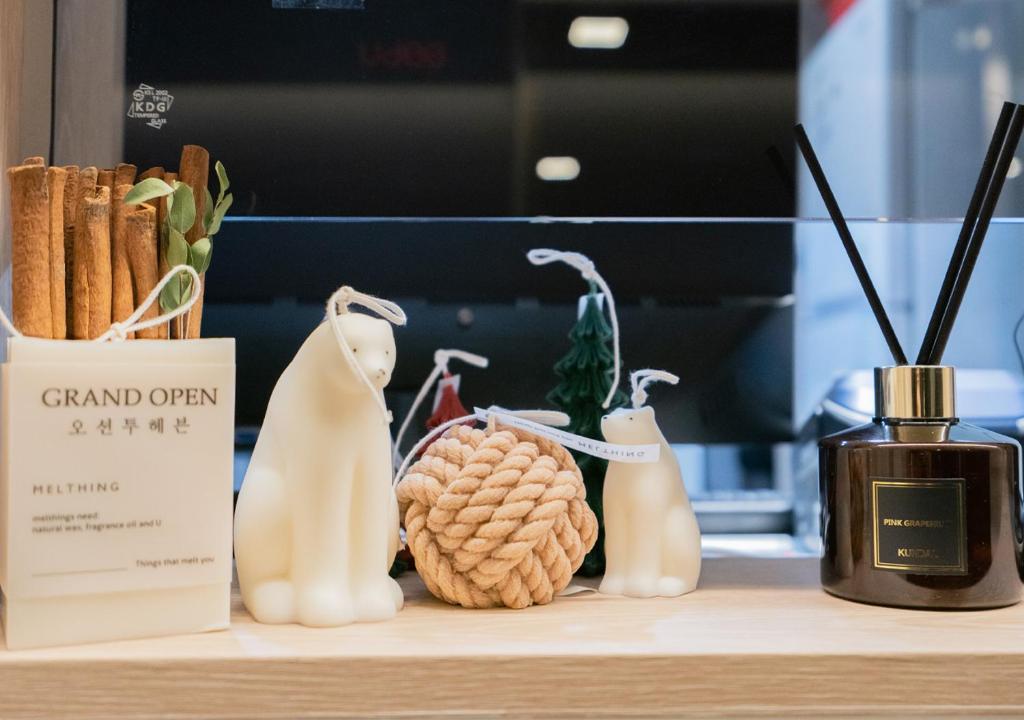 フロント・ロビー