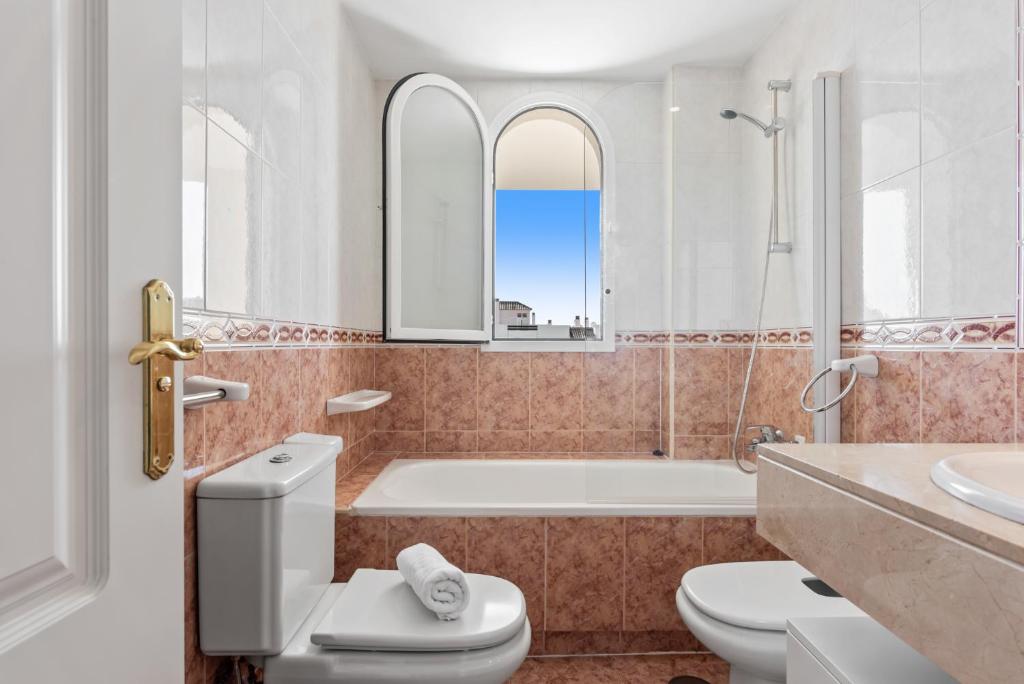 Lovely 2-Bed 10 mins walk from Puerto Banus - 5