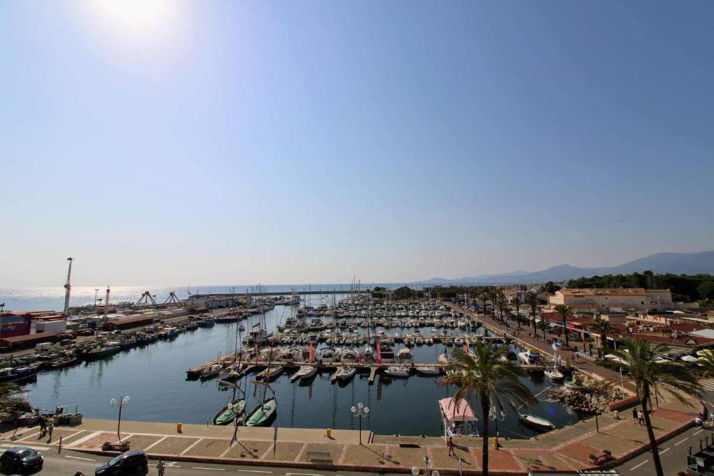 Splendide Vue sur le port St Cyp, Saint-Cyprien