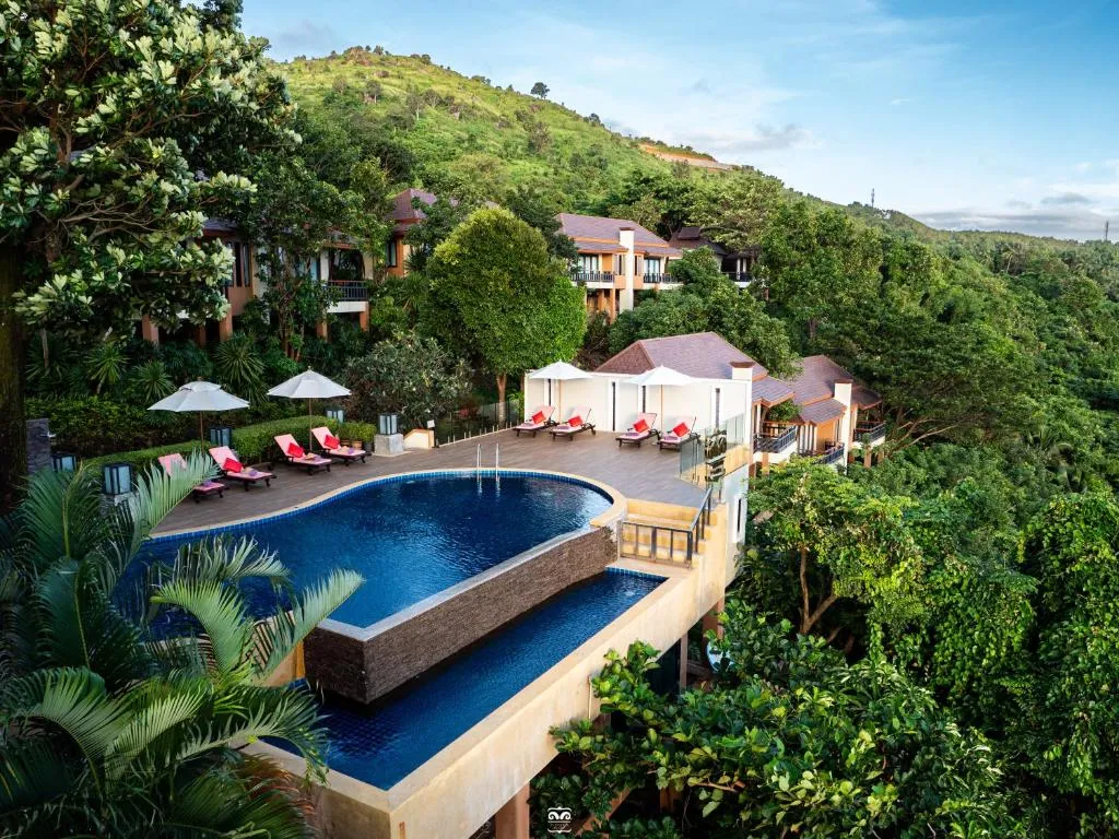 Victoria Cliff Hotel & Resort, Kawthaung, hotel in Kawthaung