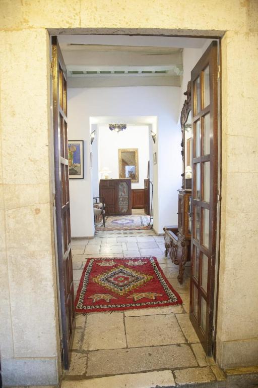 Vestibule