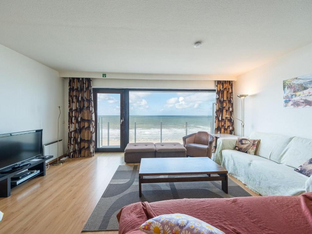 Apartment on the 8th floor with sea view, Middelkerke