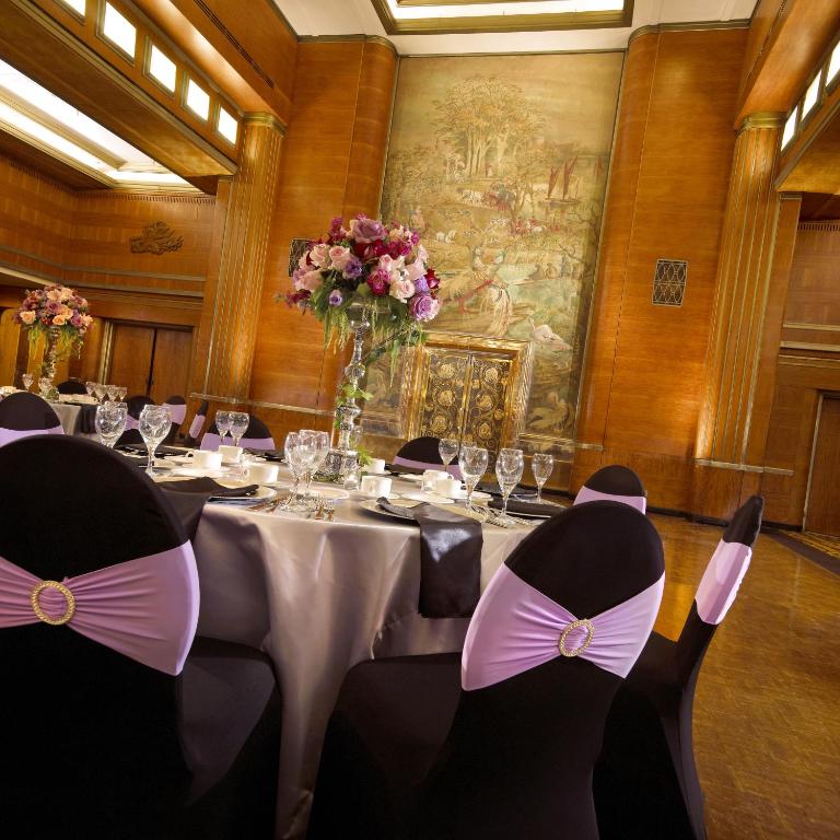 Banquet hall