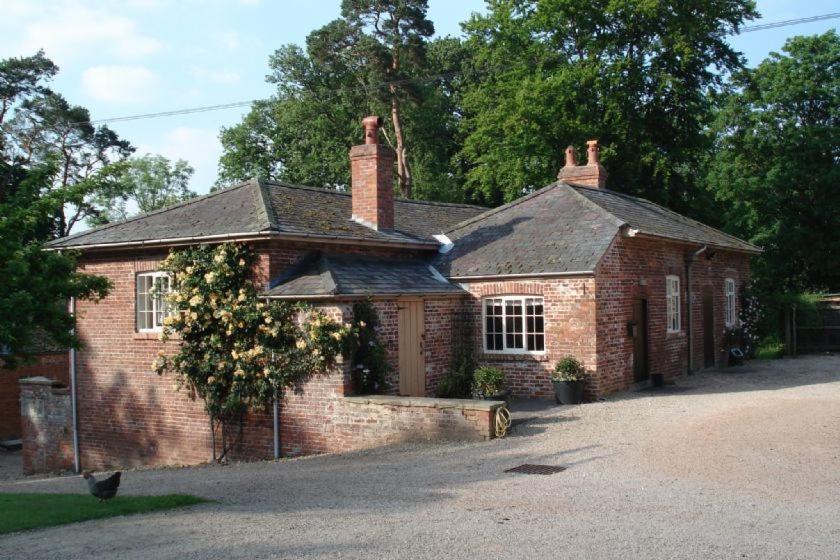 The Coach House at Bryngwyn Hall, Llanfyllin