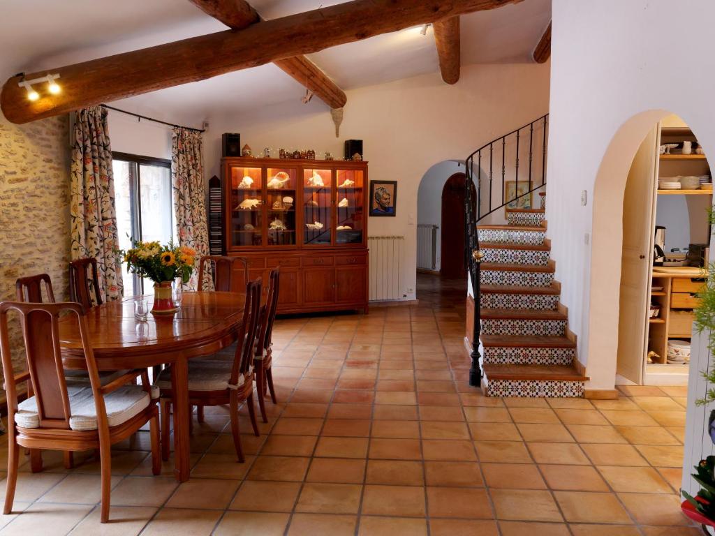 Les Alouettes Hikers, Bikers and Wine Lovers Paradise - 4
