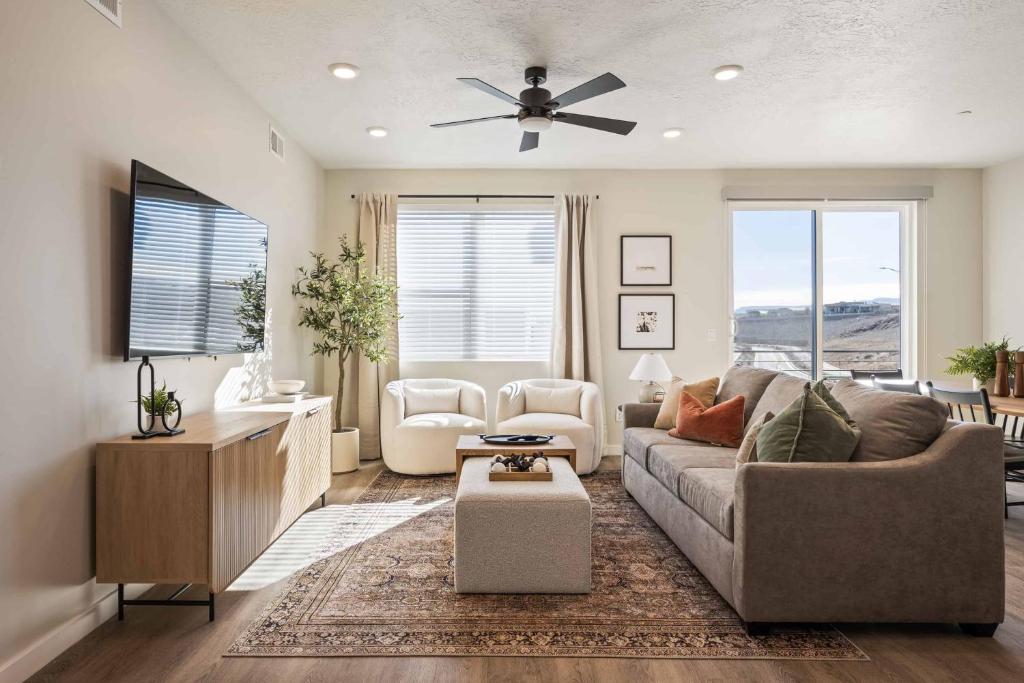 Drop it like it's Hot condo, St. George