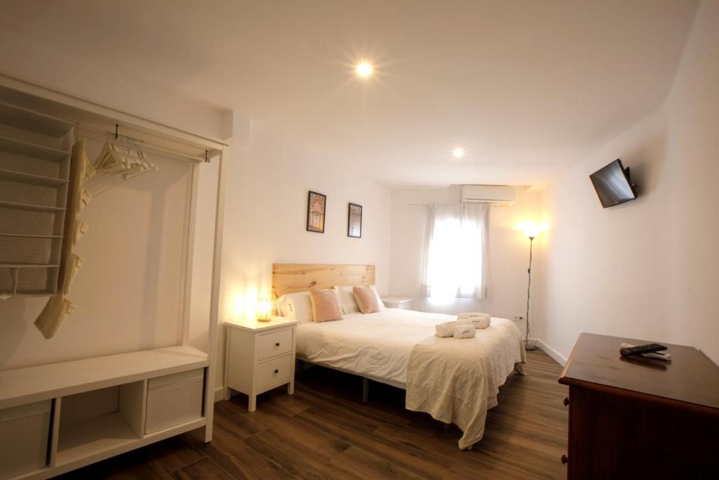 Apartamentos El balcón de la Trinidad Córdoba - GREAT LOCATION - 3