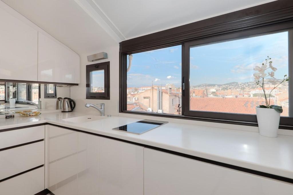Wonderful studio heart of Cannes!! - 2
