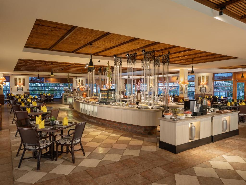 Restaurant, Nirwana Resort Hotel in Bintan Island
