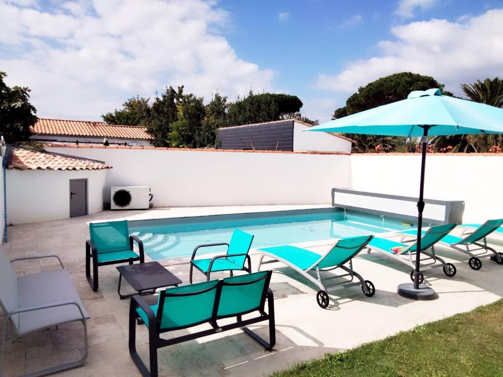 Pretty house with heated pool, close to the ocean, Le Bois-Plage-en-Ré