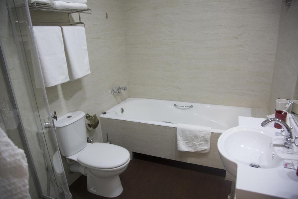 Shirak Hotel photo
