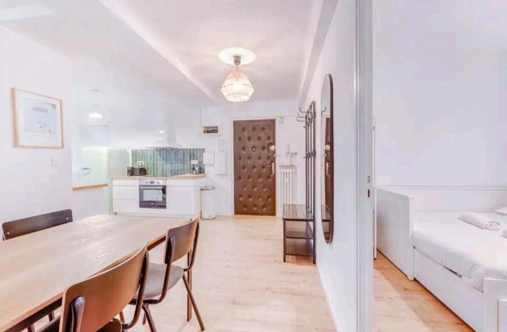 Bel Appartement - 3 chambres - Proche Gare St Roch - 4