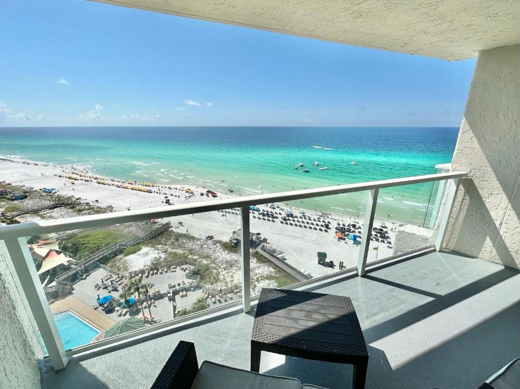 4344 Beachside Two, Destin