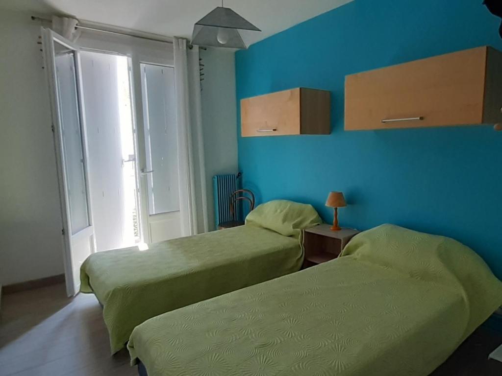 Appartement 3 pièces rénové proche plage, terrasse, animaux autorisés - FR-1-776-34 - 5